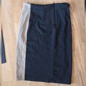Forever 21 Black Pencil Skirt with Tan stripe - Medium